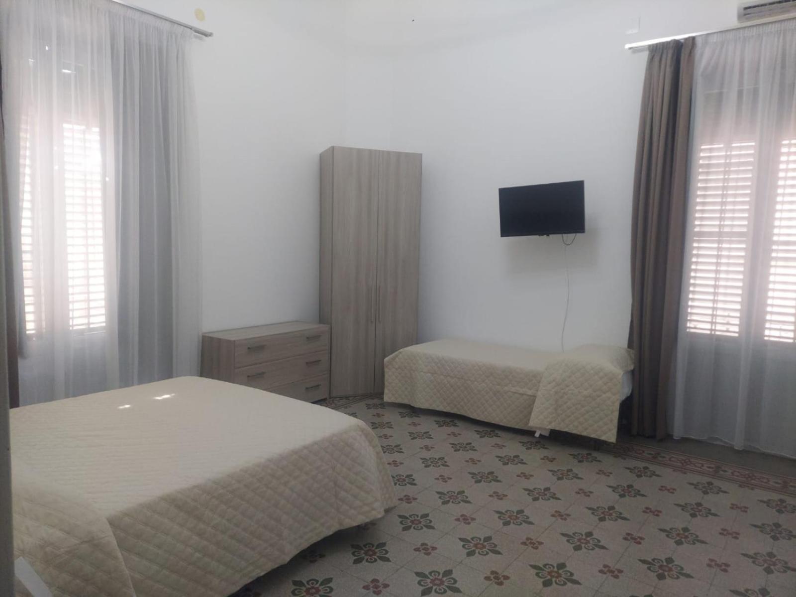 Guest House Lamphotel Militello Palermo Exteriér fotografie