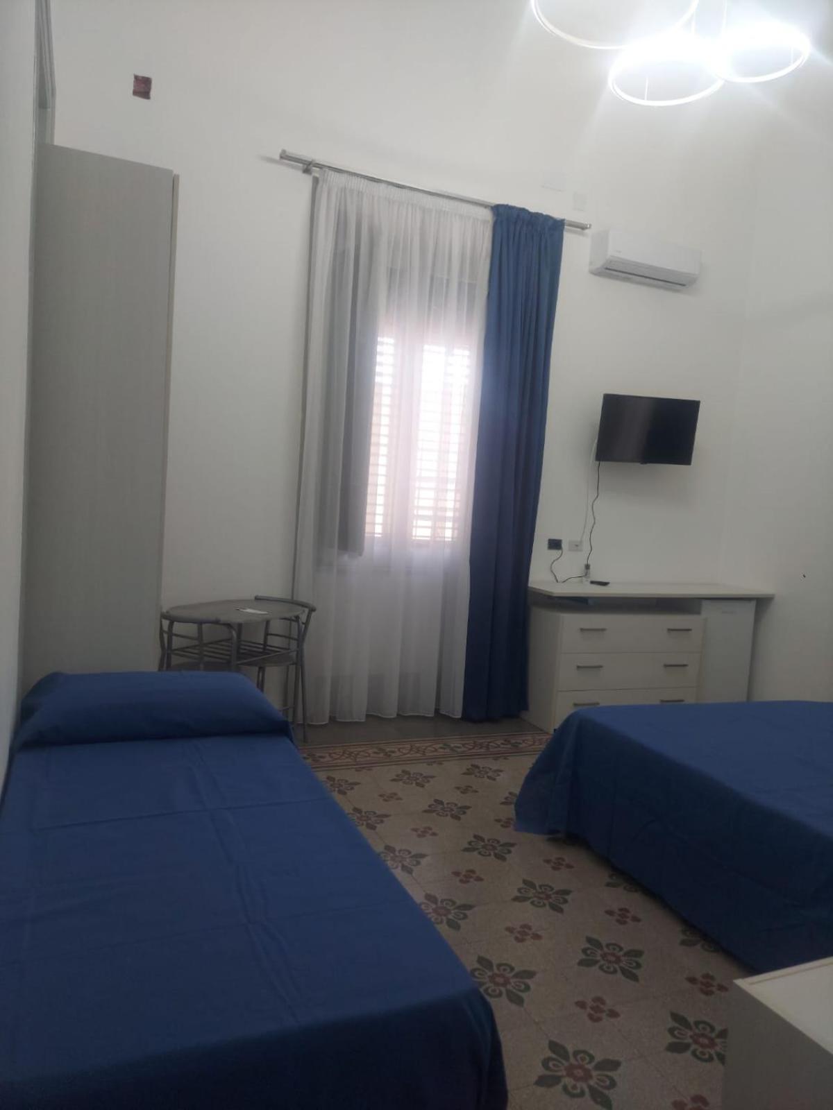 Guest House Lamphotel Militello Palermo Exteriér fotografie