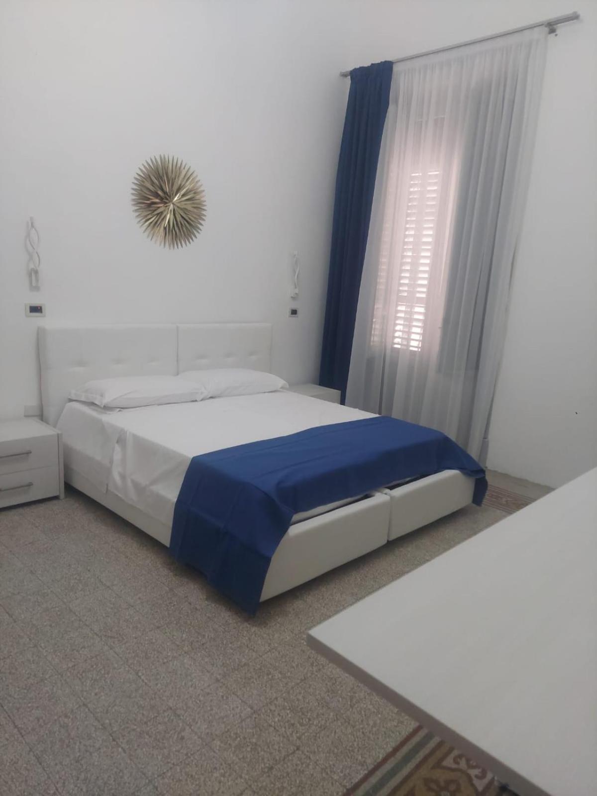 Guest House Lamphotel Militello Palermo Exteriér fotografie