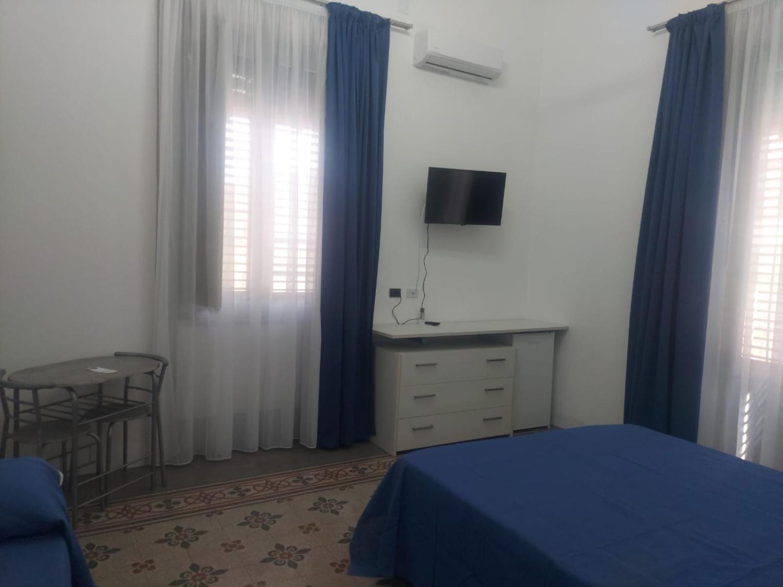 Guest House Lamphotel Militello Palermo Exteriér fotografie